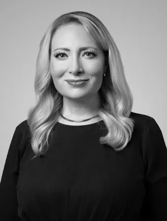 emmadoyle-bw